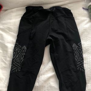 lululemon crop pants